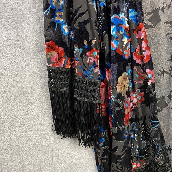 Torrid Black Velvet Burn out Size 2/3 2X/3X Floral Kimono Tassel Open Cardigan - Picture 2 of 7